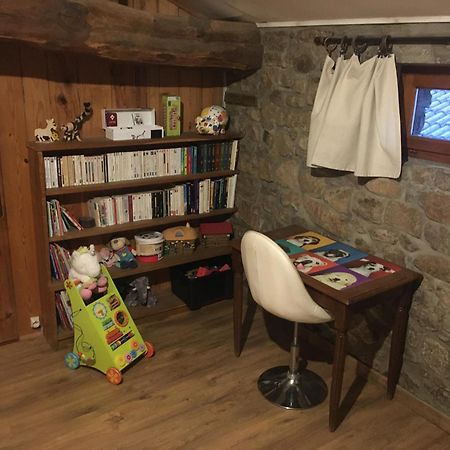 Holiday home Gobertier Saint-Alban-d'Ay Exterior foto